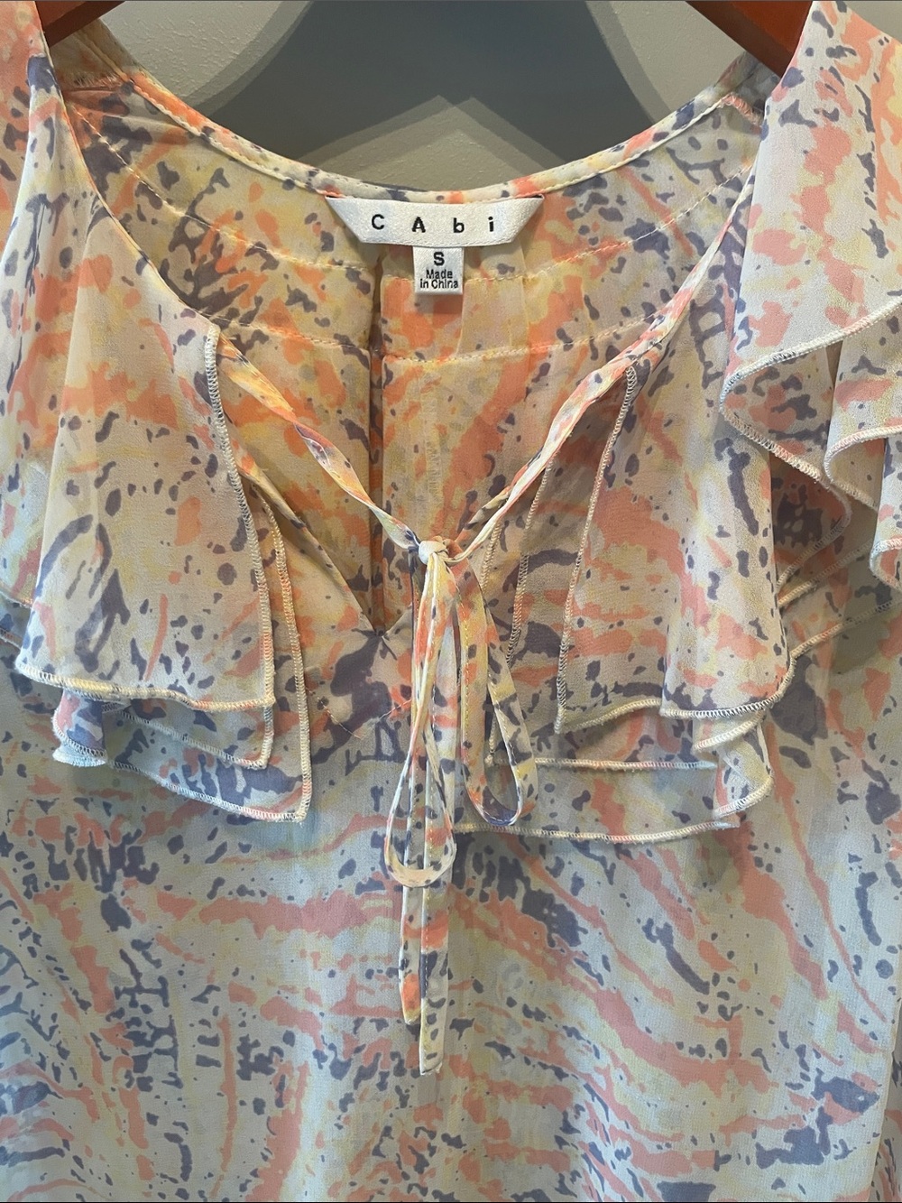CAbi Sheer Pastel Ruffle Tie-Neck Sleeveless Blouse Size Small - Picture 4 of 9
